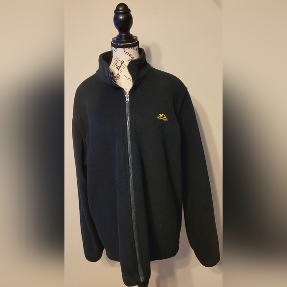 MEN'S OUTERWEAR W/REMOVABLE FLEECE JACKET!! - Picture 7 of 13